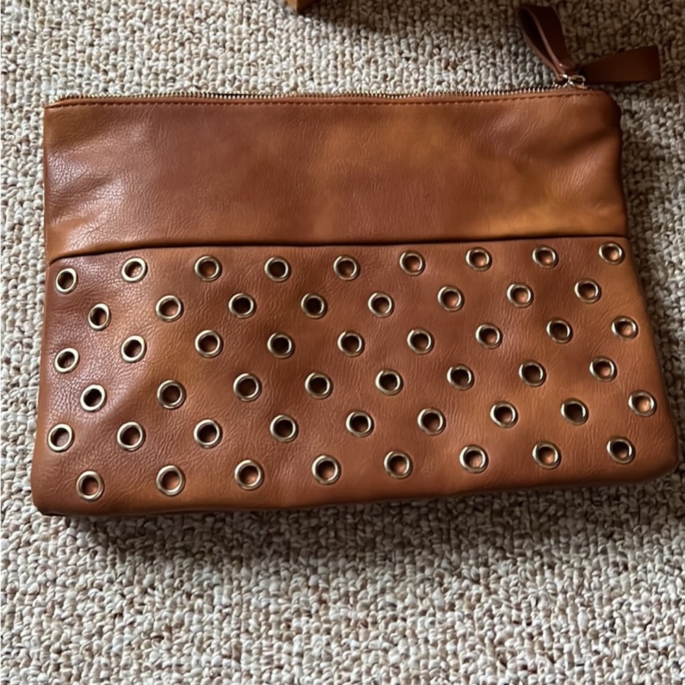 Clutch purse